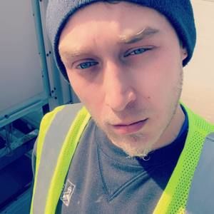 Meet your Posher, Dustin